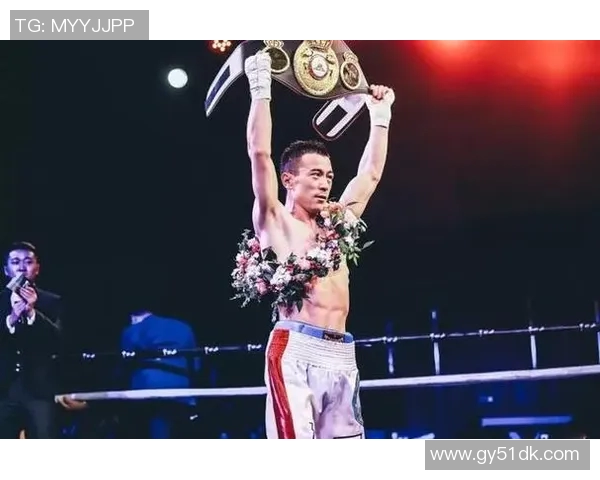 邹市明与甄子丹的巅峰对决谁将成为武术与拳击的传奇之王